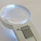 Lupa LED con Mango HD 4x (70mm Ø)
