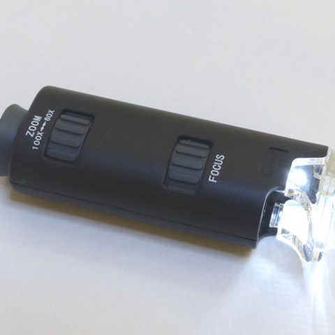 AI005_3 Microscopio de Bolsillo ZOOM 60x-100x